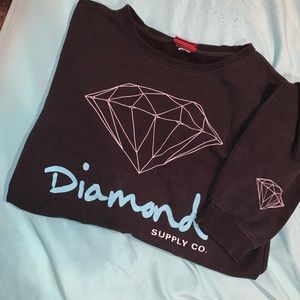 S diamond brand sweat shirt.